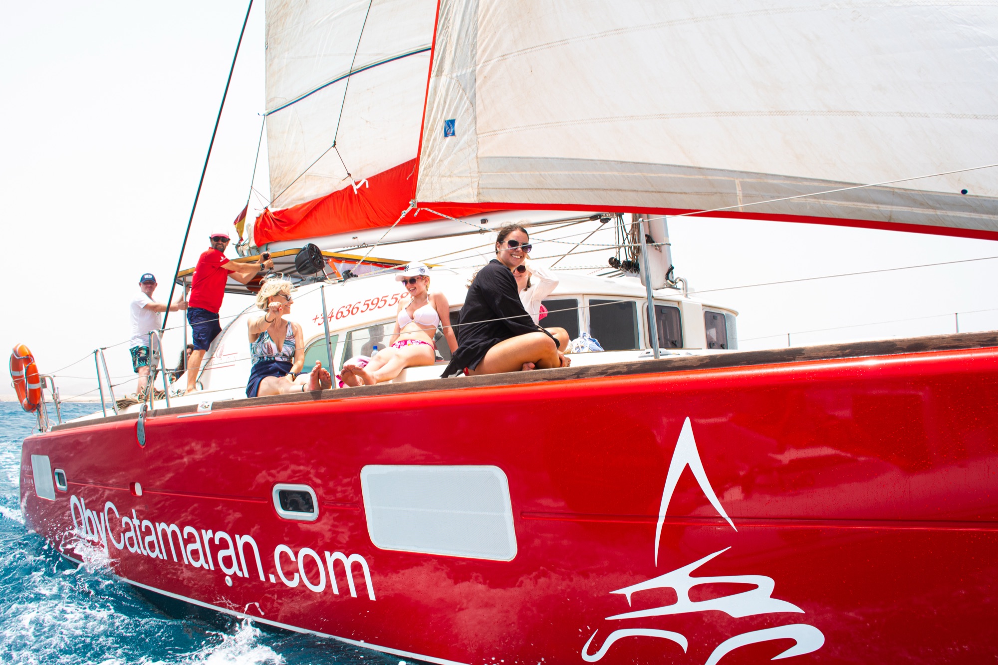 Excursión en el catamarán Oby Catamaran rumbo a la Isla de Lobos